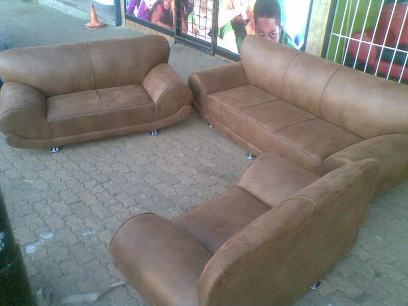 lounge-furniture
